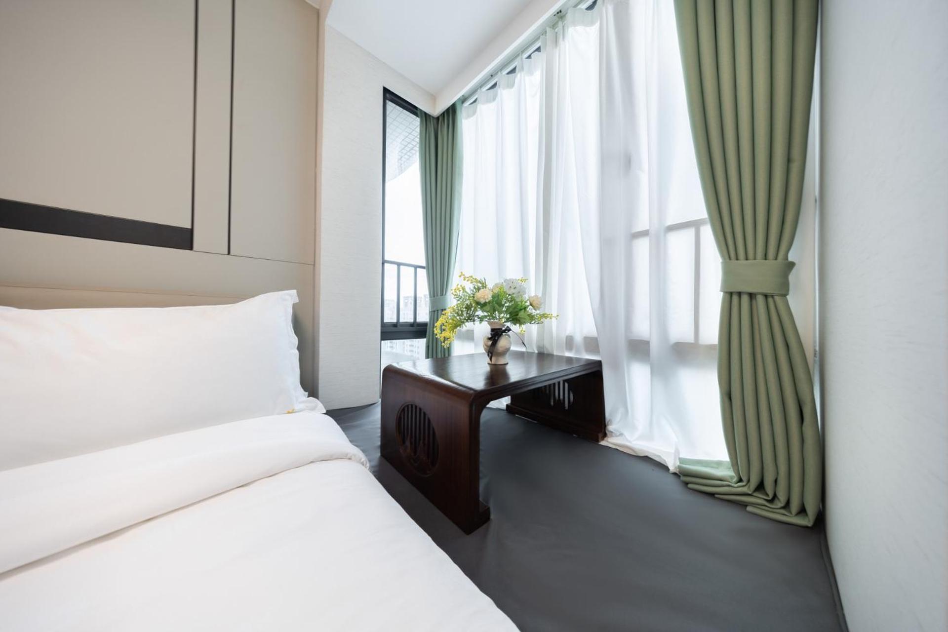 Yun Jin City View Hotel - Guangzhou Taikoo Hui Zhujiang New Town Tianhe Sports Center Kamer foto